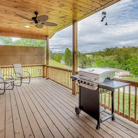 Hilltop Cabin Bryson City Exterior photo